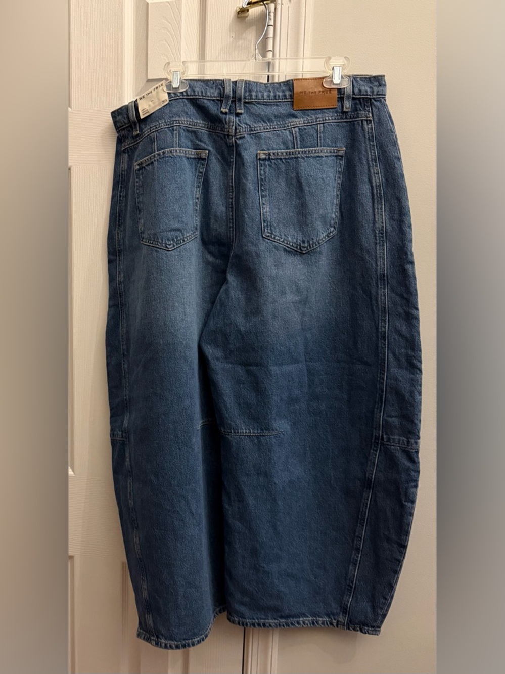 Free People We The Free CRVY Venus Barrel Jeans - Picture 5 of 7